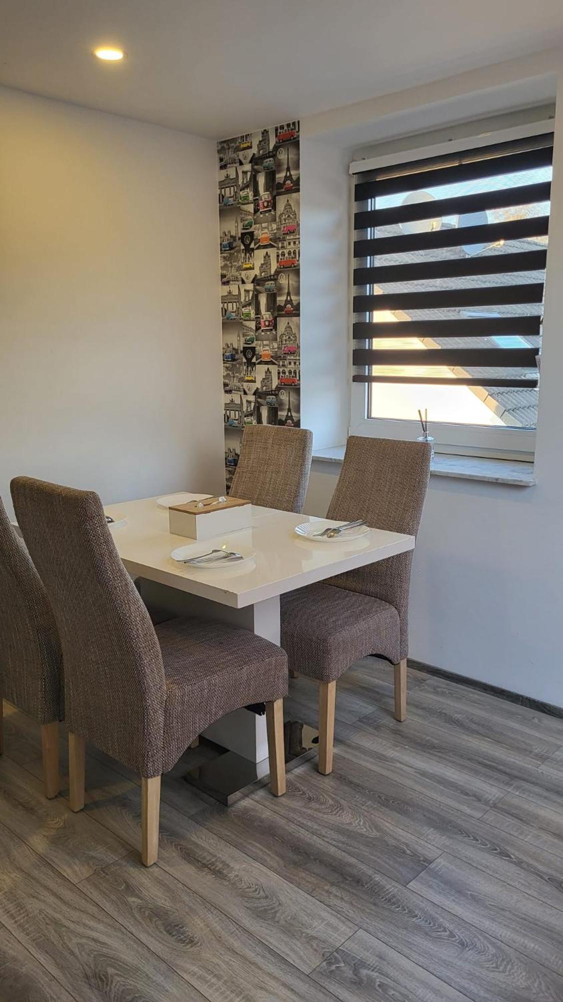 Apartment Home In Nrw แกลดเบ็ค ภายนอก รูปภาพ