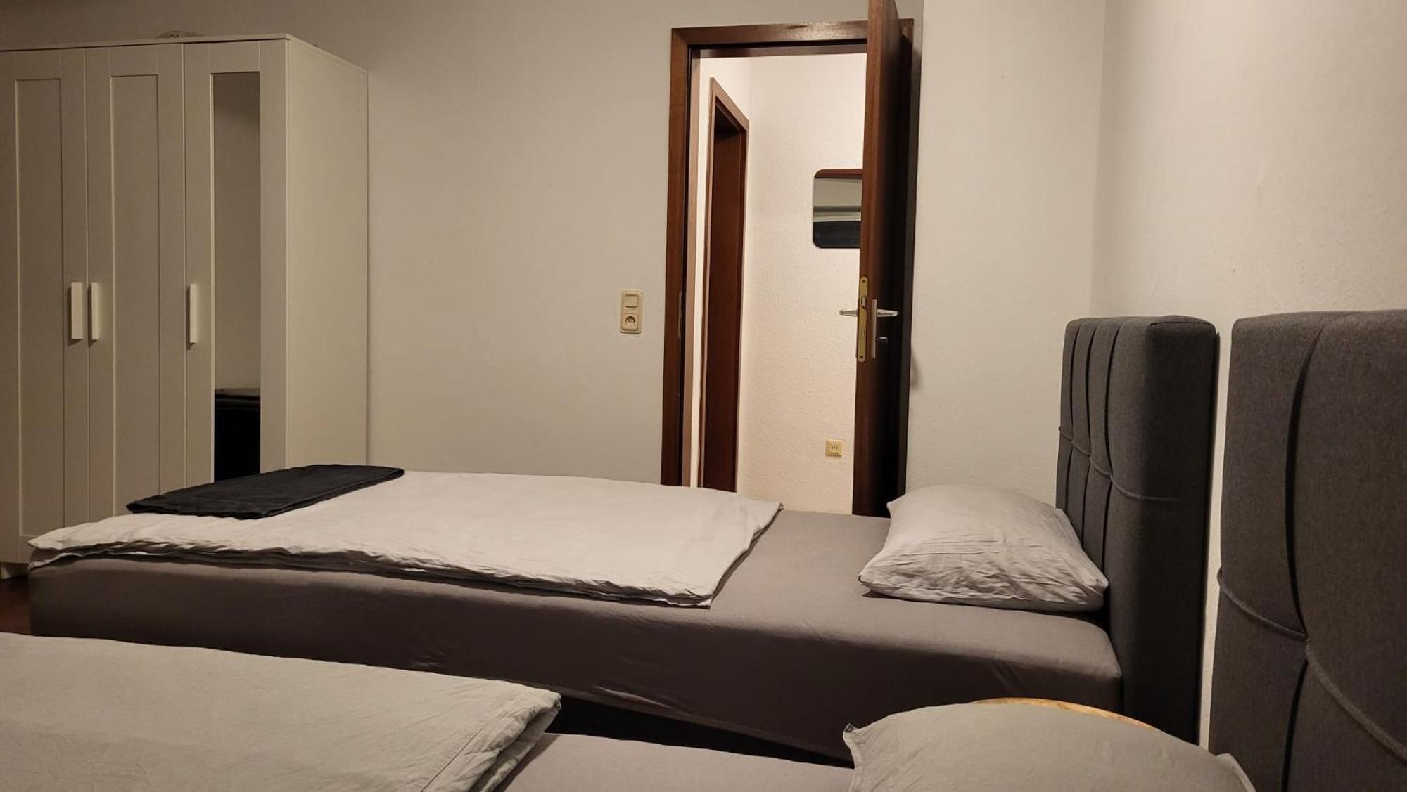 Apartment Home In Nrw แกลดเบ็ค ภายนอก รูปภาพ